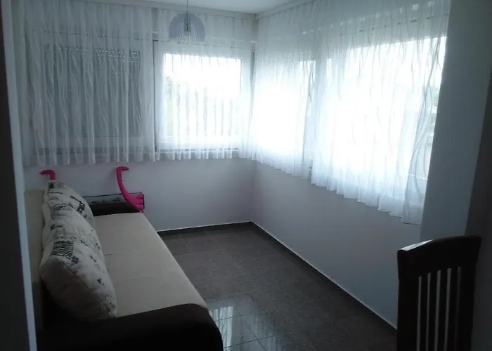 아파트 Pag 11778b